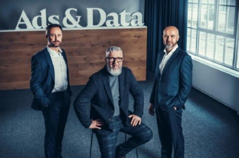 Ads & Data