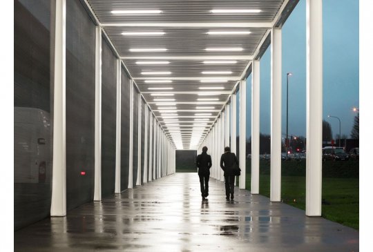 Kortrijk Xpo ijk-b-door-office-kersten-geers-david-van-severen-bureau-goddeeris-en-joachim-declerck-0