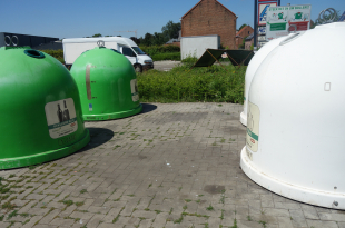camerabewaking en ondergrondse glascontainers