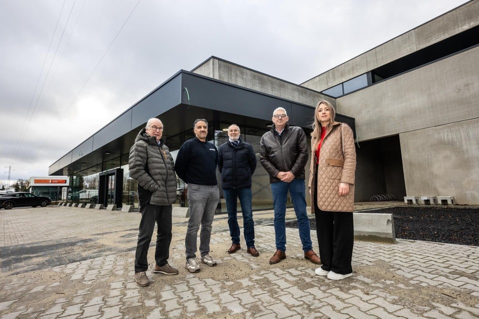 Nieuw verdeelcentrum voor auto-onderdelen in Beringen