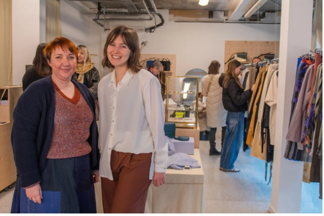 Pop-up kledingwinkel Cosh opent de deuren in Leuven.