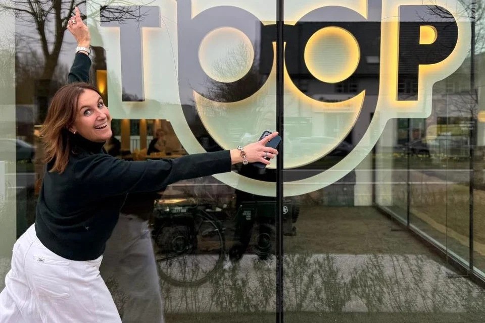 Nathalie (51) verkiest Latem boven Gent voor nieuwe brillenwinkel: “Ik heb jaren getwijfeld, maar éé