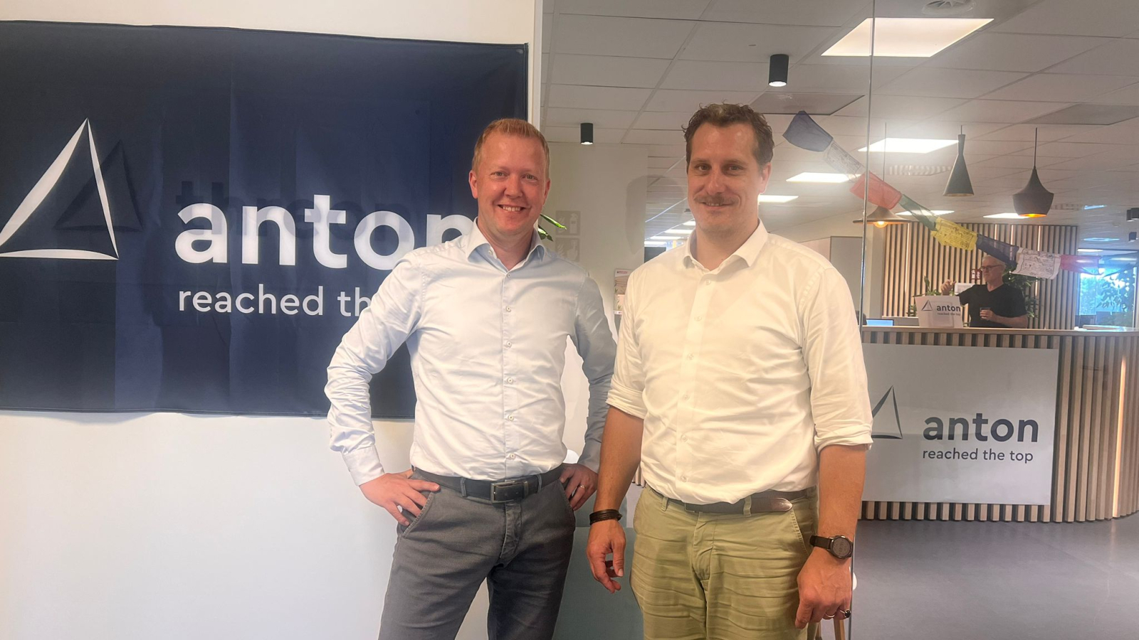 Anton Tom