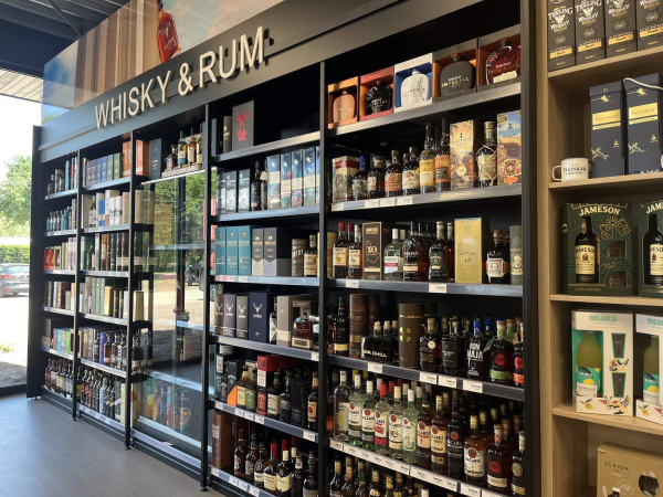 De whisky- en rummuur