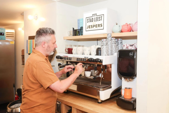 Jespers Koffie en Stad Leest