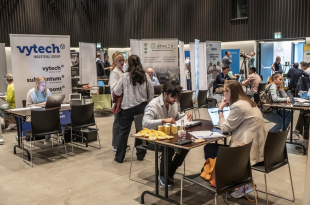 Werknemers Soliver Rumbeke