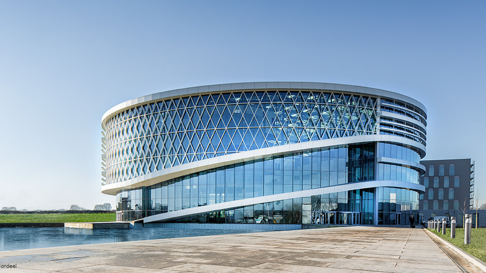 Barco buildings-offices-kortrijk-barco-1