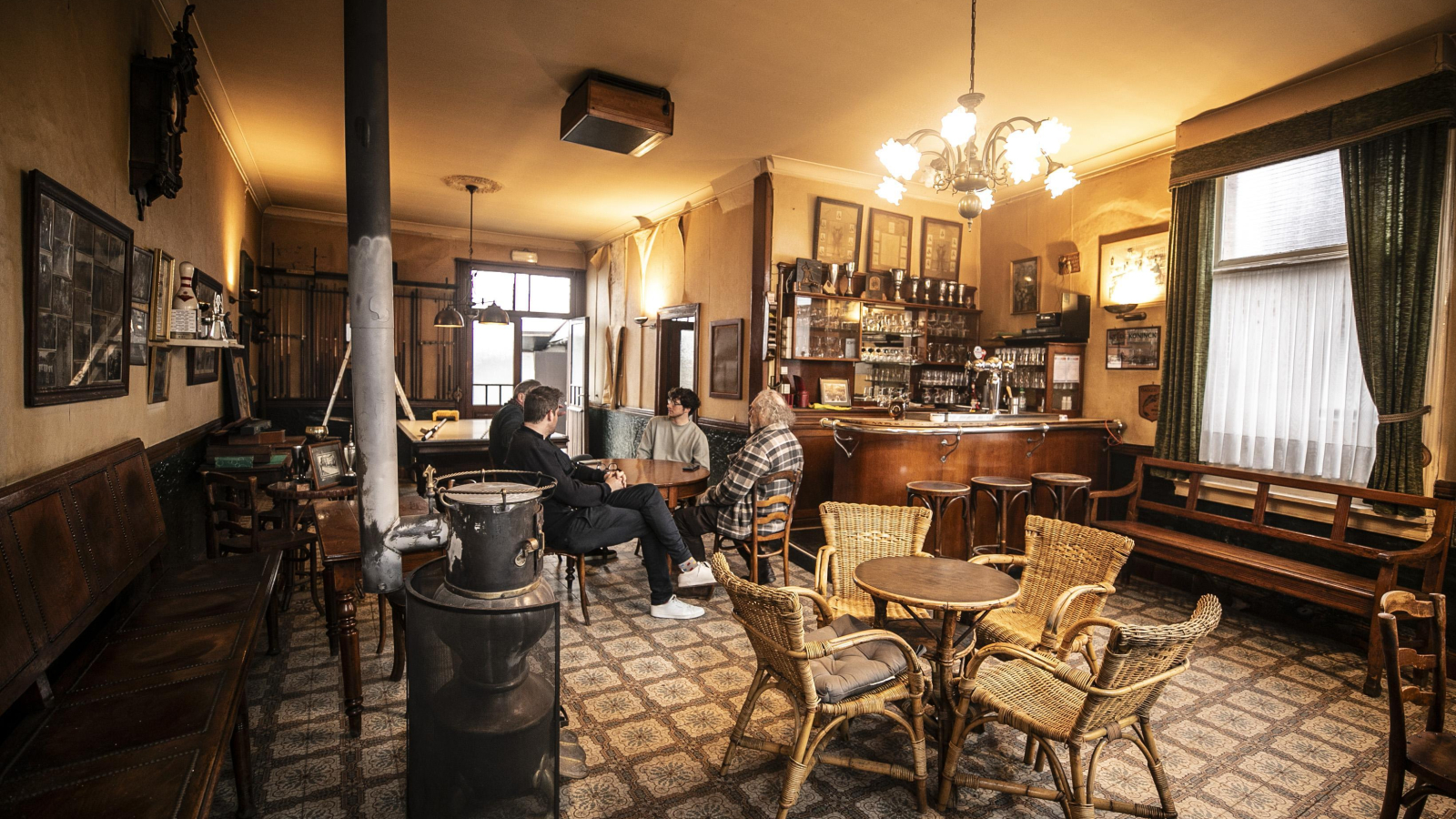 Kroegtijgers redden Café Veldduif en zoeken nieuwe invulling 1056173