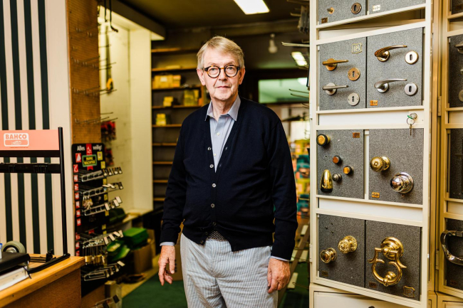 Gerhard stopt binnenkort met zijn ijzerwarenzaak De Ploeg