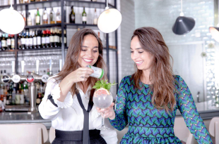 Joyce en Raissa