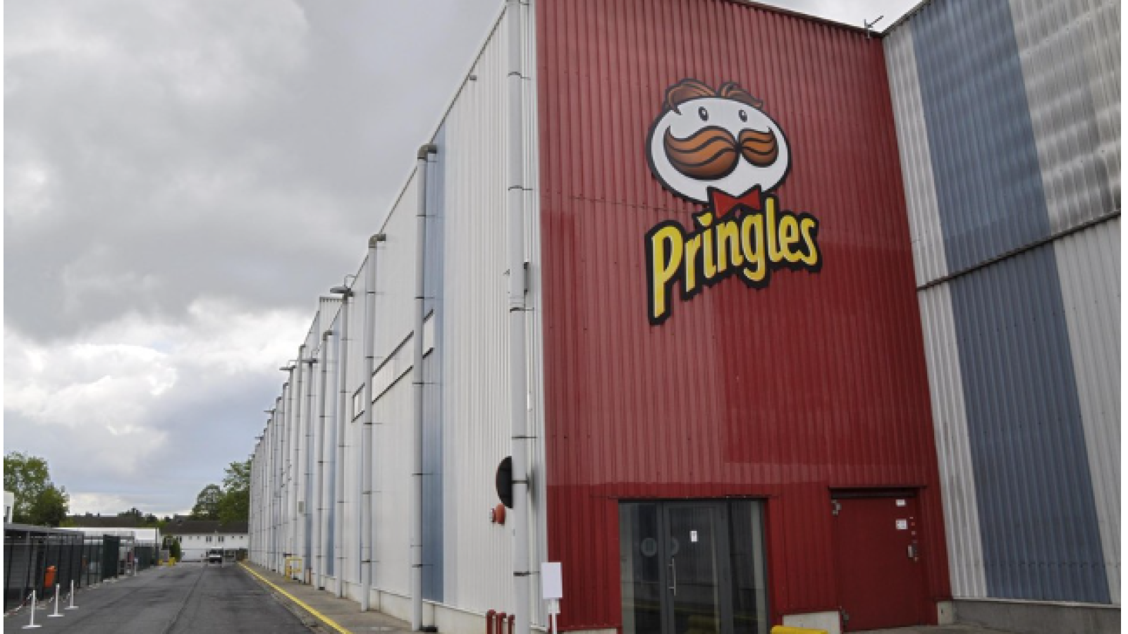 MG Real Estate legt 13.000 zonnepanelen voor productie van Pringles in Mechelen
