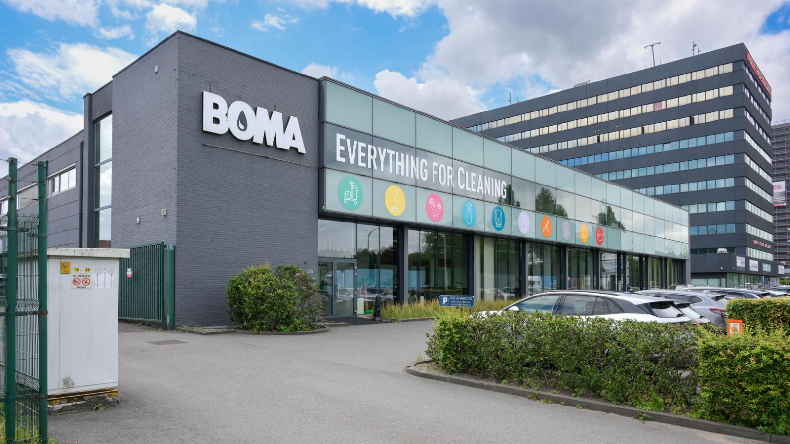 Schoonmaakgroothandel Boma verhuist magazijn en 48 jobs naar Nederland