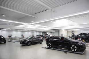 De nieuwe carrosserie van Vermant in Mechelen.