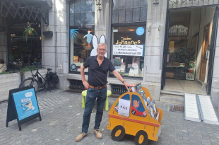 Volgens Luc Vander Velpen paste de kinderboekenwinkel niet tussen de horecazaken in de Tiensestraat_