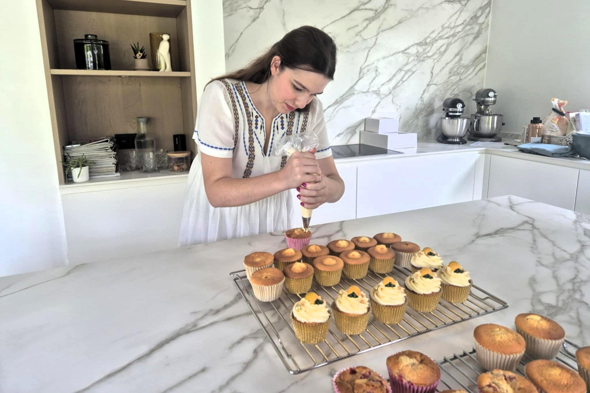 lets-cake-a-break.jpg