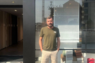 De familie van Selcuk opende hun eerste winkel in Gent in 1978
