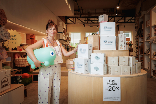 © Dirk Vertommen20250816 Mechelen Belgium : Lore van atelier bebe stopt ermee