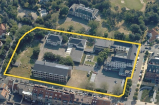 Knokke MAKZ aan het Alfred Verweeplein_