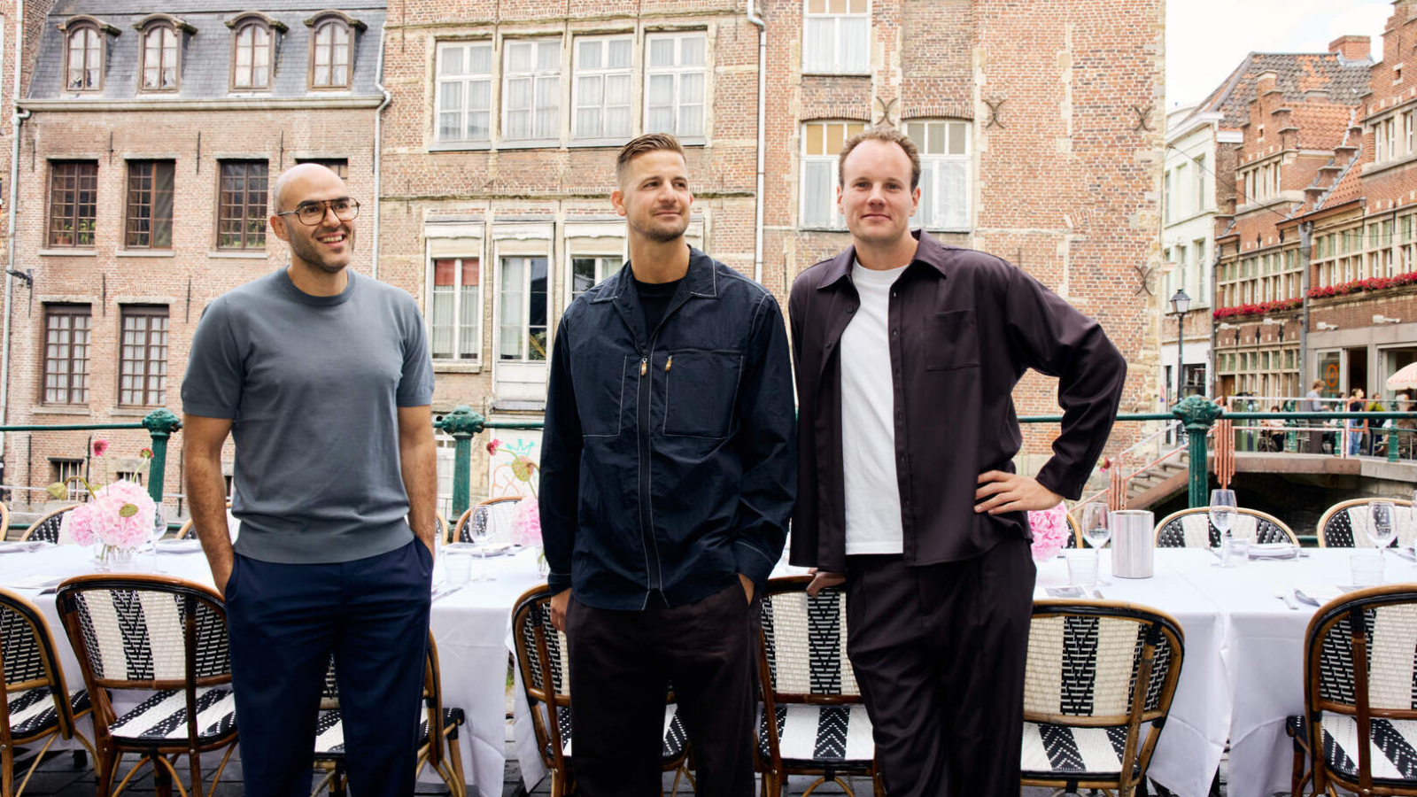 De eigenaars van Café ’t Kanon Ahmed El-Saidy, Steven Desmedt en Jules Gahide