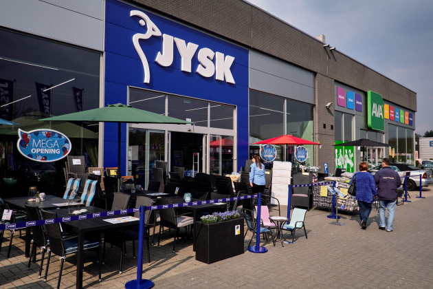 JYSK neemt negen winkels Leen Bakker over en opent zeven nieuwe winkels op Cora-sites