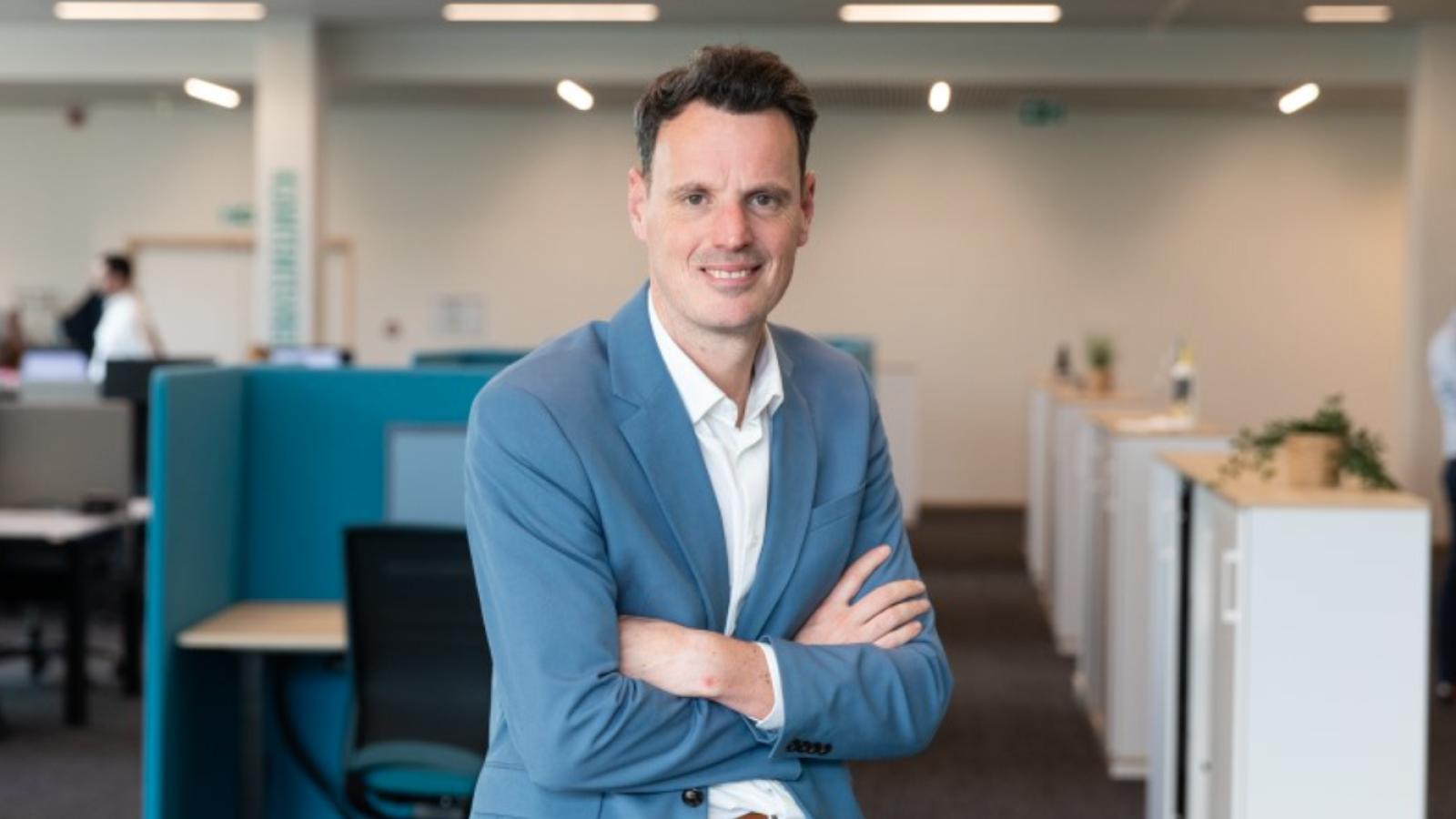 Marktleider in factoring blaast 60 kaarsjes uit - Made in