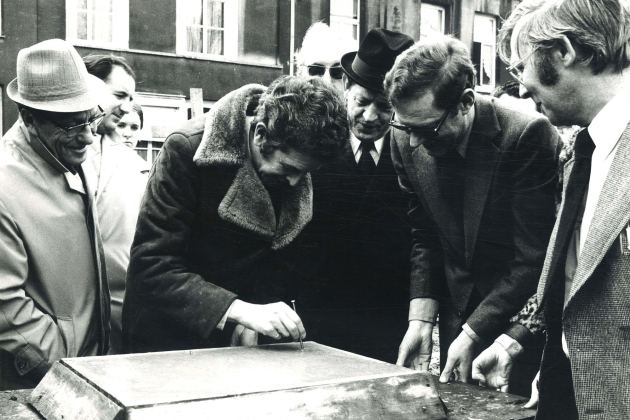 Pentascoop_eerstesteenlegging