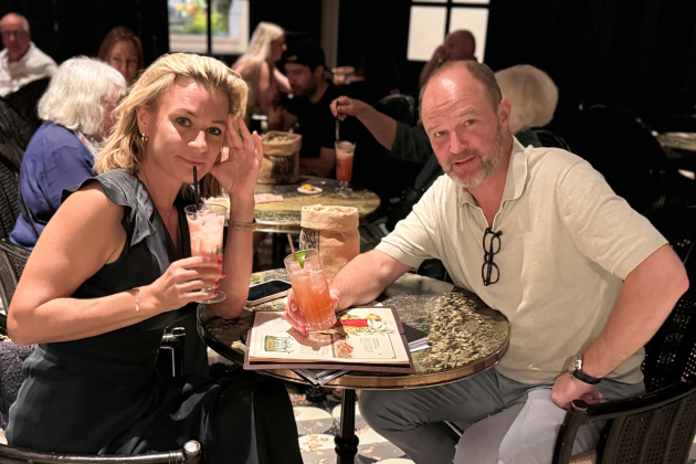 Vyncke Fran LAVIGNE Peter VYNCKE – Singapore (002)