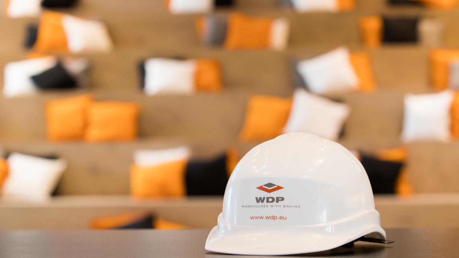ECONOMY REAL ESTATE WDP ILLUSTRATIONS