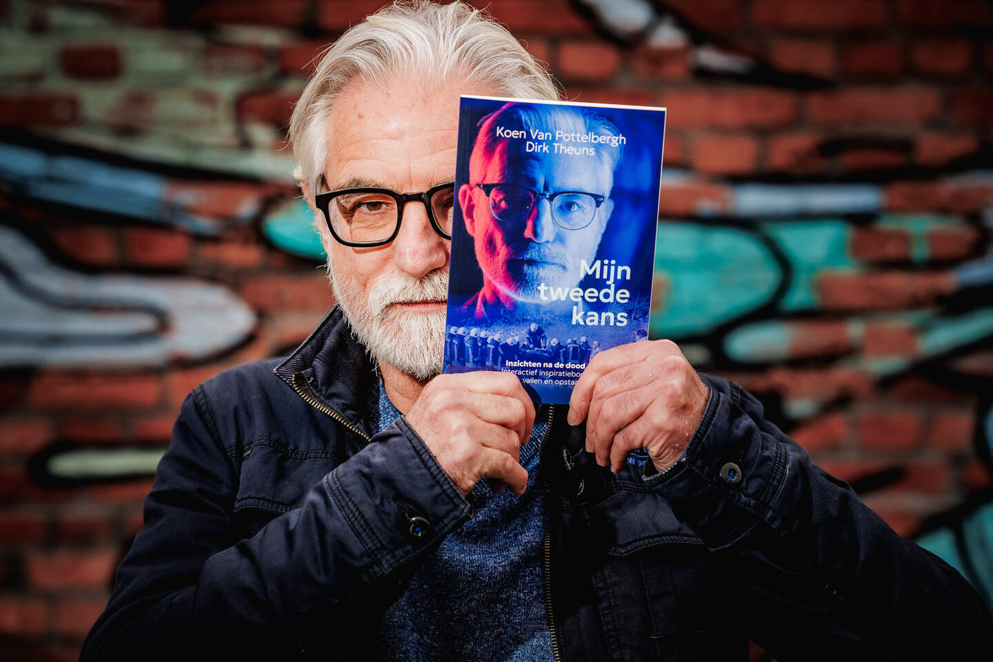 Koen ‘den Brillenman’ Van Pottelbergh schrijft boek over ongeval dat eigenlijk geen ongeval was: "Ik