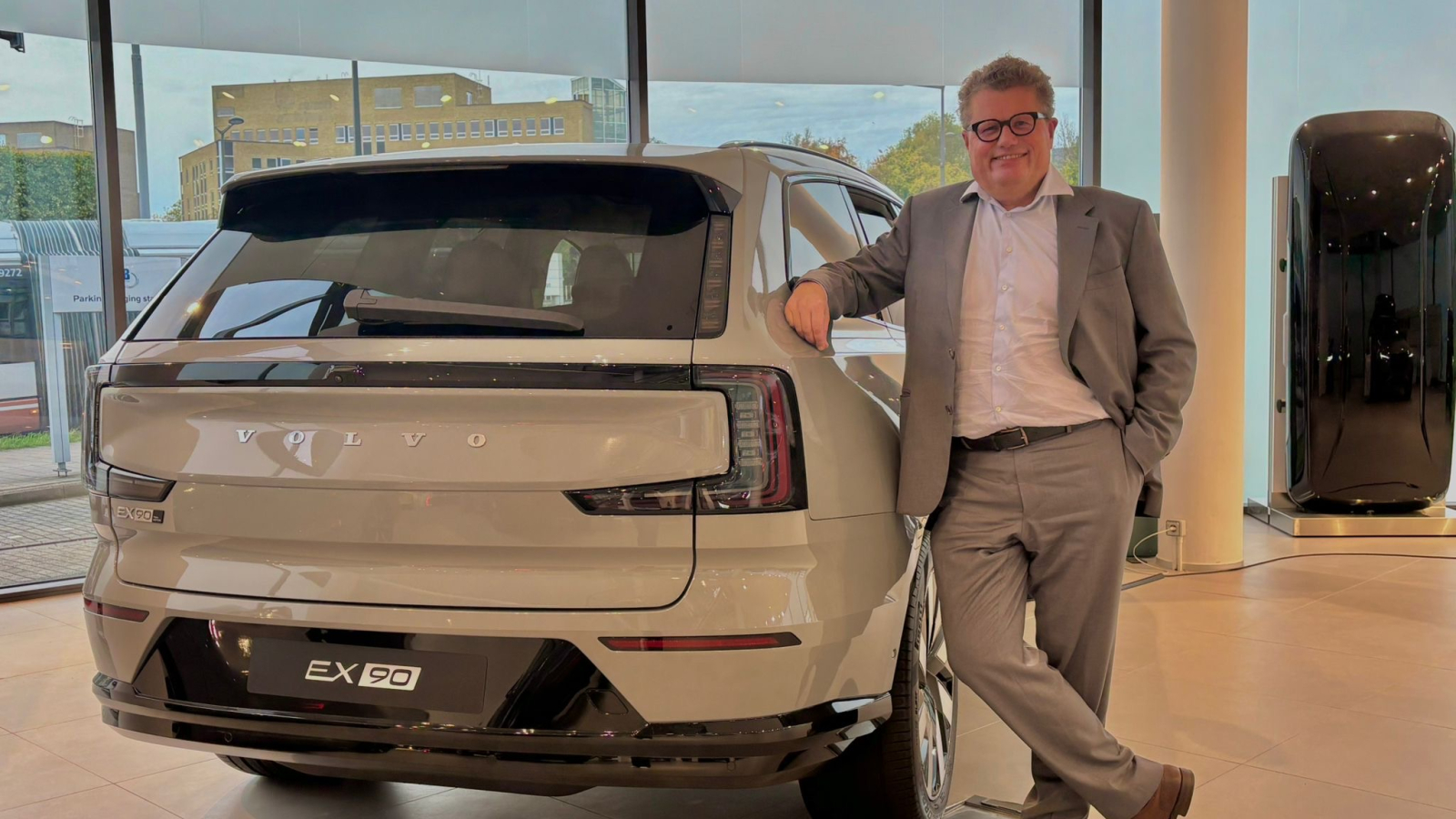 ACB Group garage Volvo LACOM