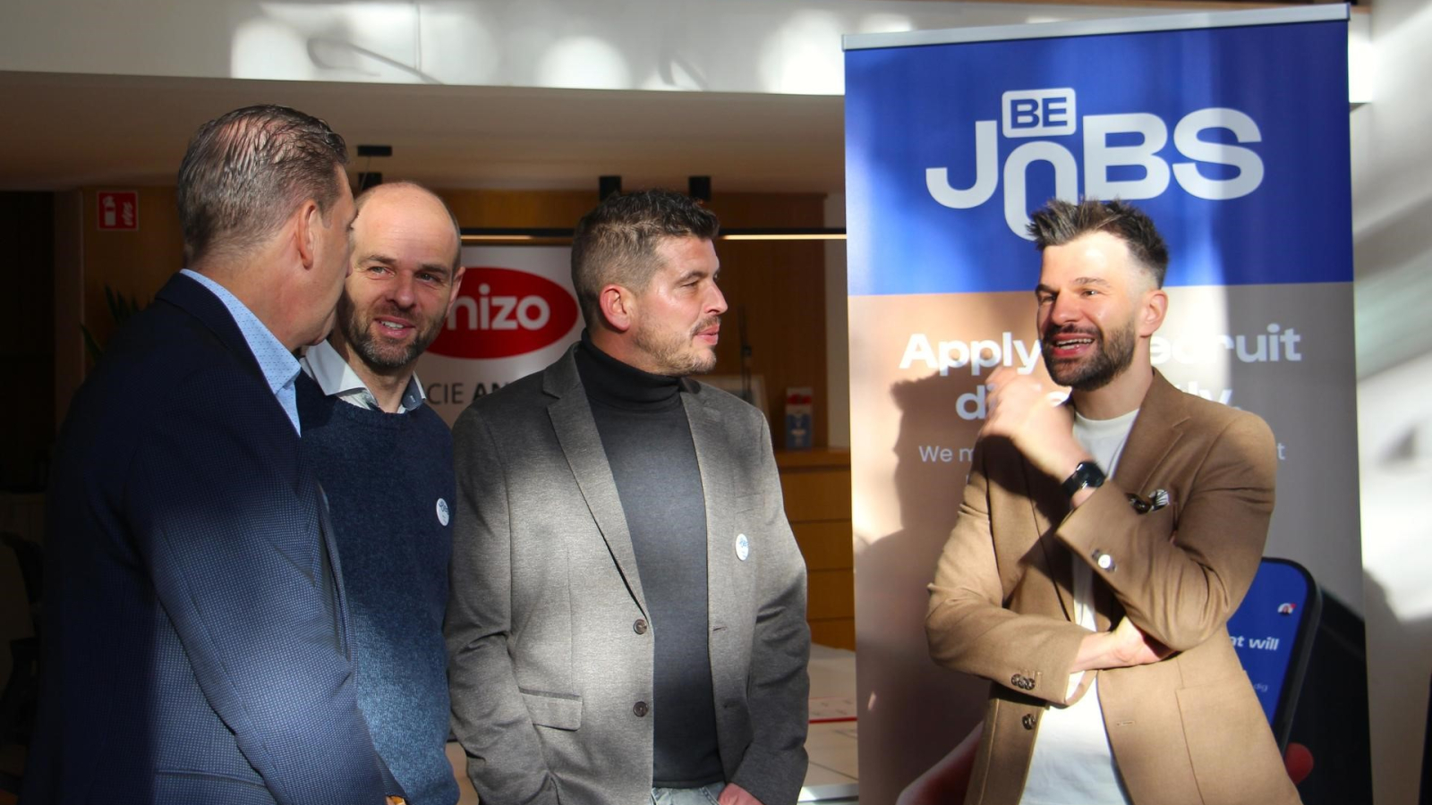 Jo De Rycke, directeur van Unizo, David Andries en Steven Teughels van BeJobs, en Prof. dr. Stijn Baert.