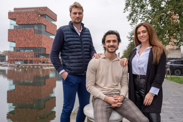 Sales director Jurgen van Uffelen, zaakvoerder Mathia Palaia en Saskia Lenssens, manager bij Troom