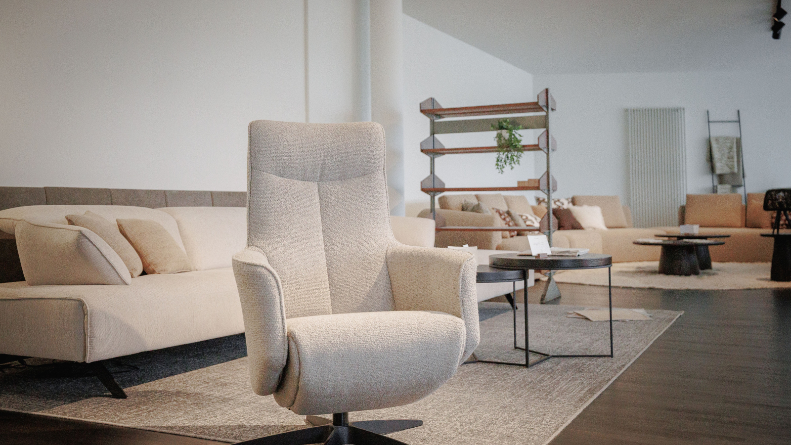 Bij de Zaak CAMMERS Zetelfabriek