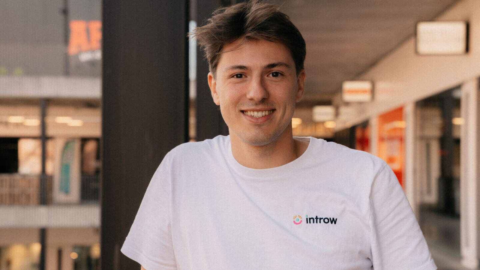 Andreas Geamanu richtte op zijn 24ste een bedrijf op_