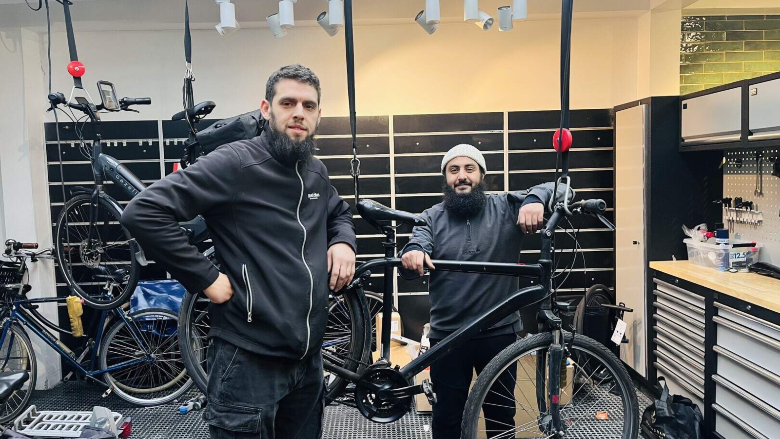 Fietsenwinkel Boho Bikes verhuist naar Turnhoutsebaan