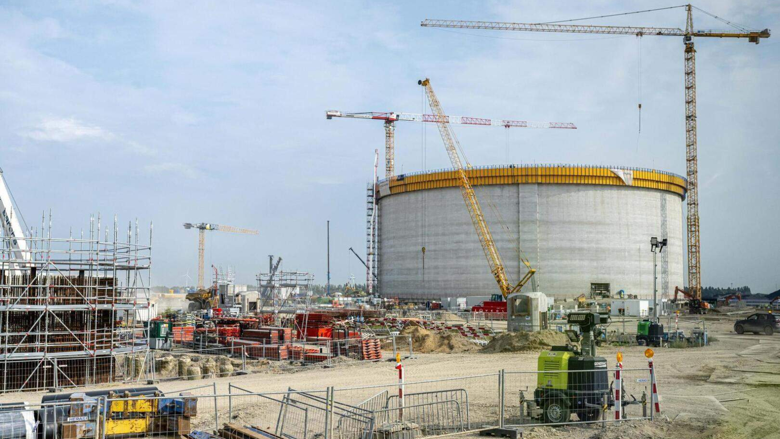 Milieubewegingen dienen nieuwe klacht in tegen Ineos, bedrijf zegt dat het “schoonste stoomkraker” bouwt