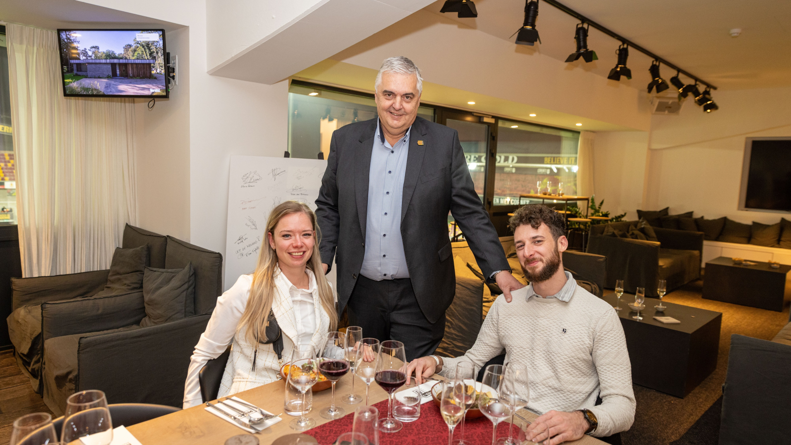 20251227 Mechelen/België        Job 1063171: Laureaten Made in Mechelen in businessclub KV Mechelen copyright Sarah Van den Elsken