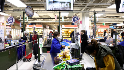 Carrefour vanaf 18 januari met zondagsopeningen in haar ge&iuml;ntegreerde winkels.