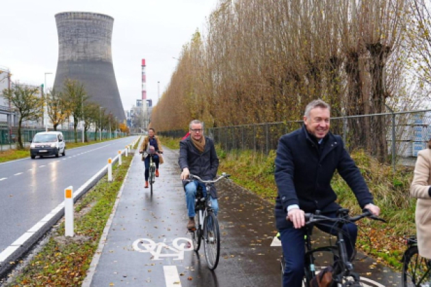 Haven-investeert-zeven-miljoen-euro-in-30-kilometer-fietspad-460×295