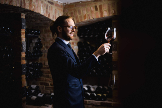 Lucas Ernes sommelier Imprévu