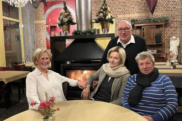 Mia, Marijana, Jef en Brigitte een hecht horecateam