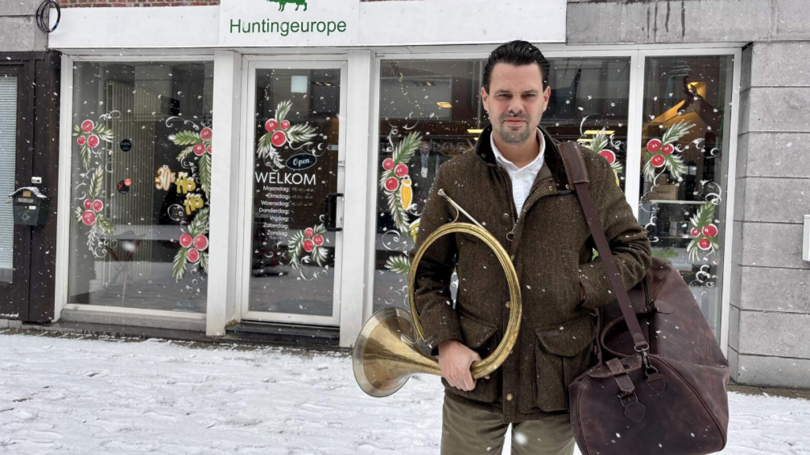 Nickolay Smet opent Huntingeurope