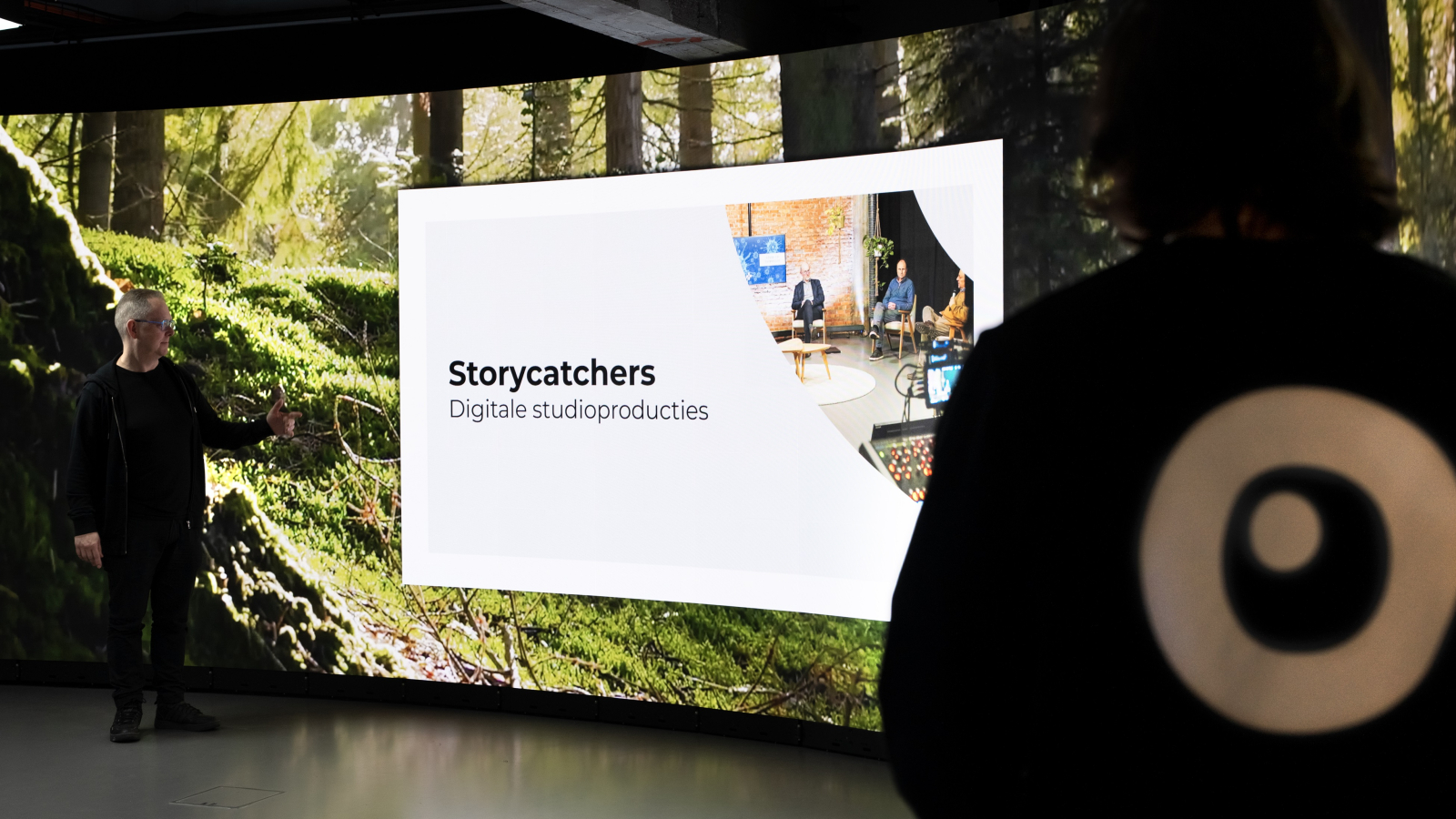 Storycatchers investeert in high-end LED‑wall