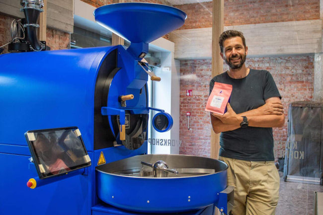 Pieter Claes, zaakvoerder van de Leuvense koffiebranderij Madmum
