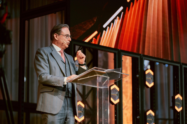 04-03-2026 wintercircus Bart De Wever en Prins Constantijn van Oranje_0331