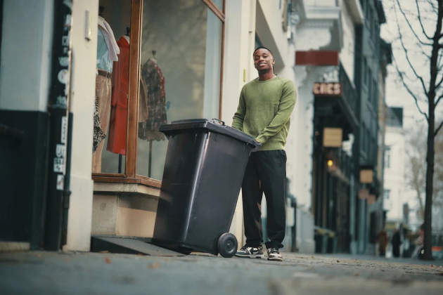 Antwerpen lanceert campagne ‘Chique bak’ en bereidt ondernemers voor op verplichte afvalcontainers