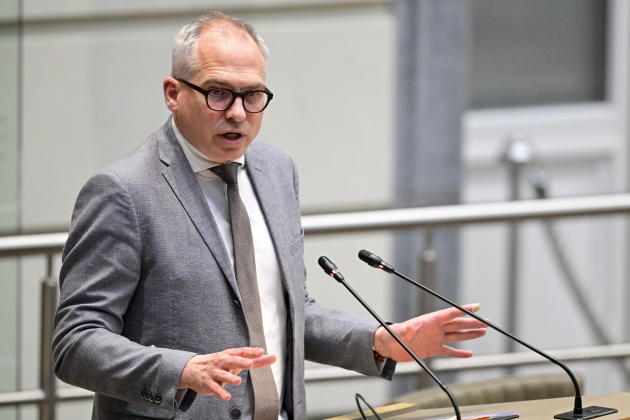 POLITICS FLEMISH PARLIAMENT PLENARY SESSION