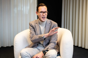 Minister Beenders neemt bedrijven die sociale fraude plegen RSZ-voordelen af