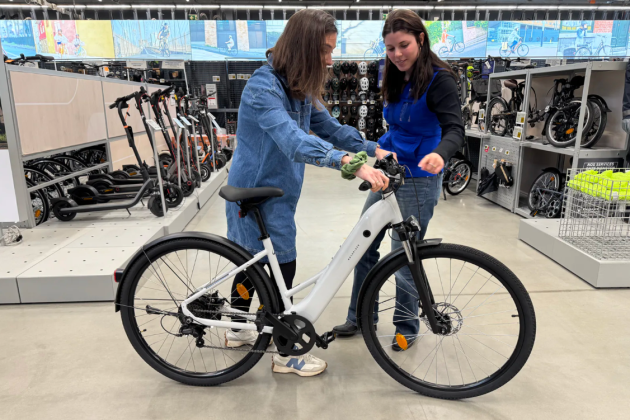 Ook particulieren kunnen voortaan bij Decathlon een elektrische fiets huren