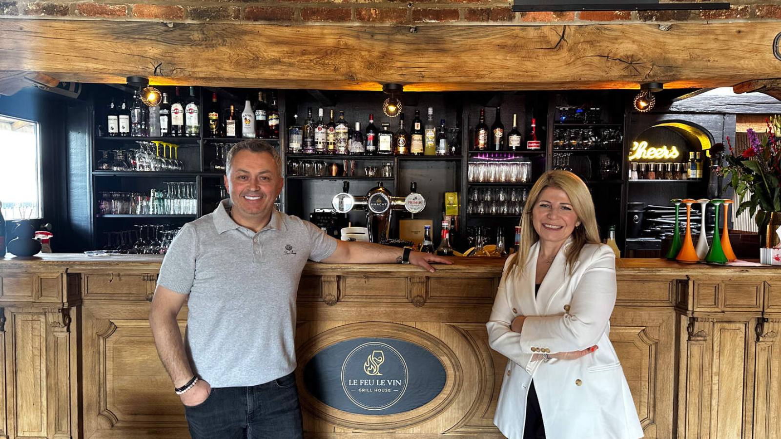 Aykut opende recent het nieuwe steakrestaurant Le Feu Le Vin in het pand van het voormalige King’s Café_ (1)